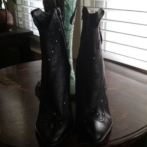 BCBGIRLS Black western studded ankle boots